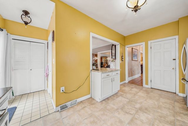 75 Walker St, Quincy, MA 02171