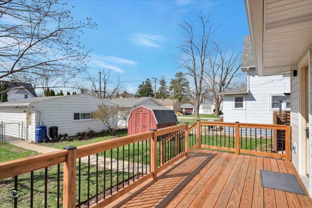 114 W Sumner Avenue, Peotone, IL 60468