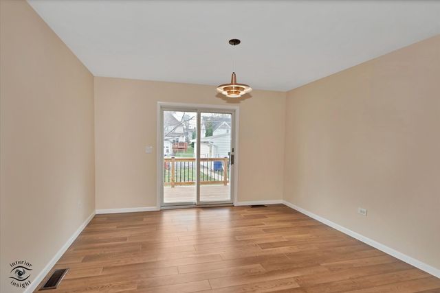 114 W Sumner Avenue, Peotone, IL 60468