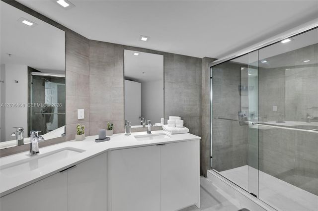 2080 S Ocean Drive 511, Hallandale Beach, FL 33009