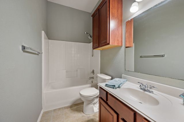 1205 Hickory Bend Lane, Fort Worth, TX 76108