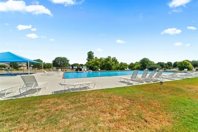 1205 Hickory Bend Lane, Fort Worth, TX 76108