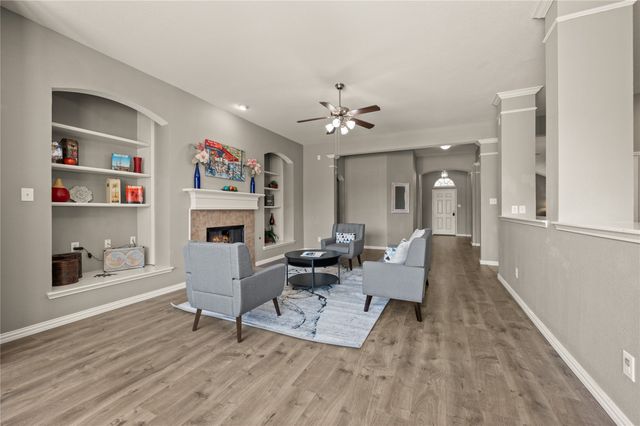 1205 Hickory Bend Lane, Fort Worth, TX 76108