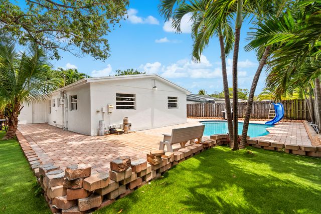 340 NE 26th Court, Pompano Beach, FL 33064