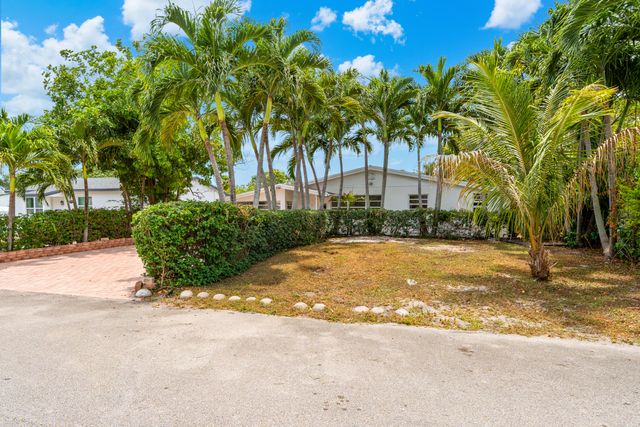 340 NE 26th Court, Pompano Beach, FL 33064