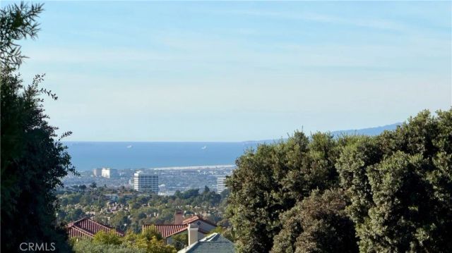 14 Pavona, Newport Coast, CA 92657