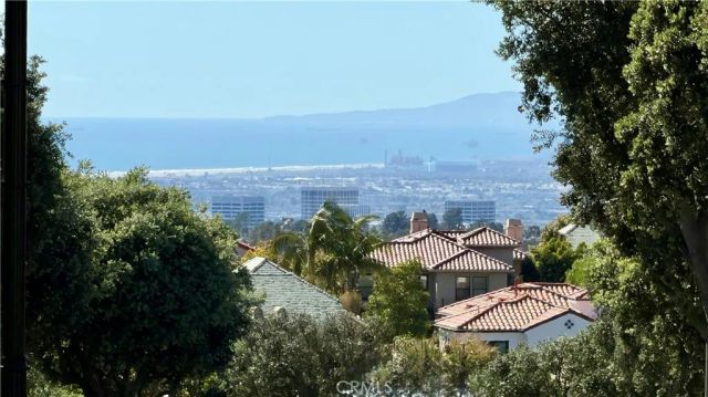 14 Pavona, Newport Coast, CA 92657