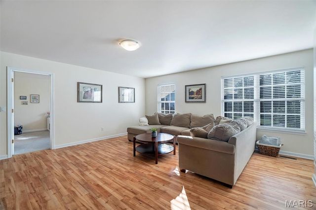 414 Isabella Manor Court, Chesterfield, MO 63017