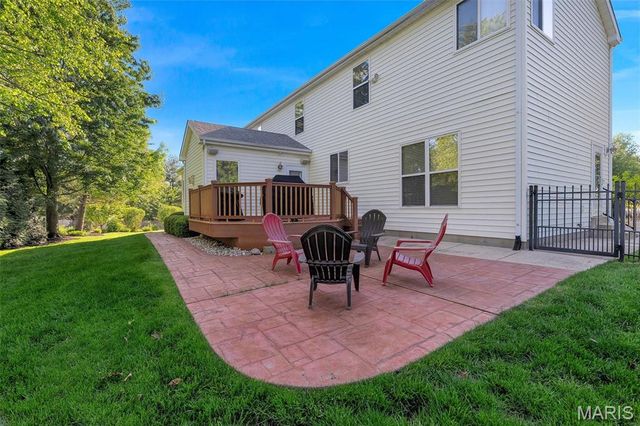 414 Isabella Manor Court, Chesterfield, MO 63017