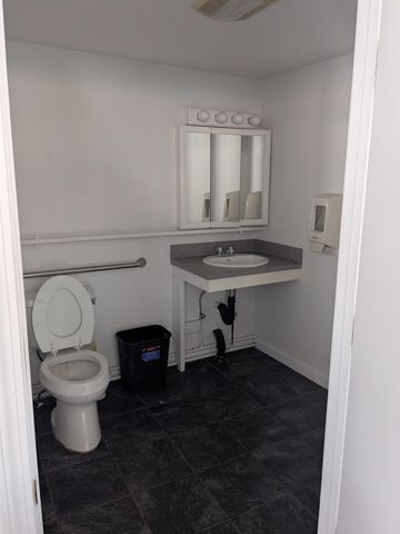 292 North State Street, Concord, NH 03301