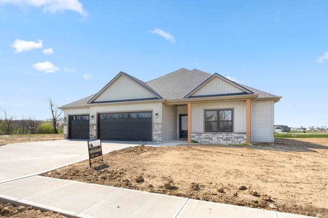 4725 Silverstone Passage, Fort Wayne, IN 46818