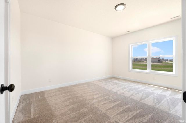 4725 Silverstone Passage, Fort Wayne, IN 46818