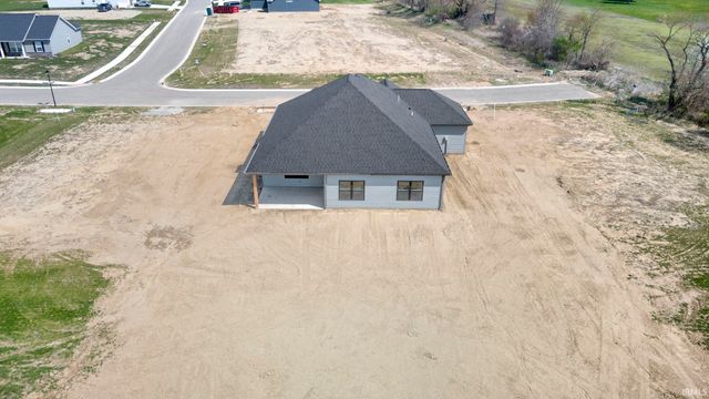 4725 Silverstone Passage, Fort Wayne, IN 46818