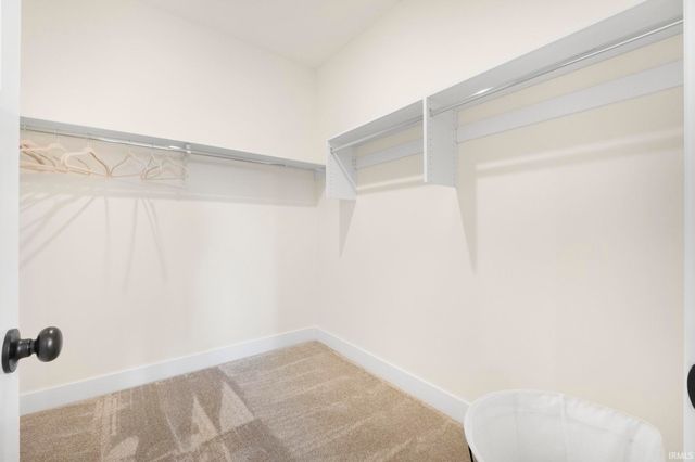 4725 Silverstone Passage, Fort Wayne, IN 46818