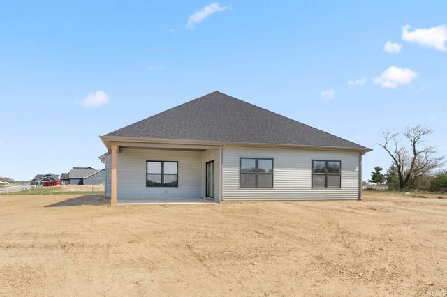 4725 Silverstone Passage, Fort Wayne, IN 46818