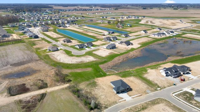 4725 Silverstone Passage, Fort Wayne, IN 46818