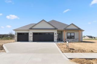 4725 Silverstone Passage, Fort Wayne, IN 46818