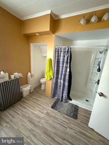 201 BROWNING LN, Brooklawn, NJ 08030