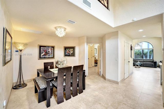 10403 Santiago St, Cooper City, FL 33026