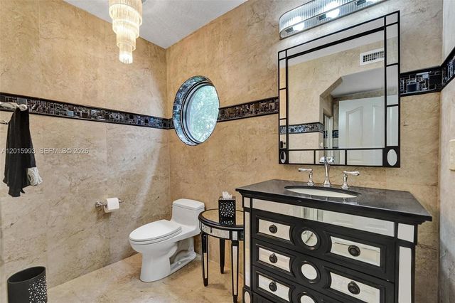 10403 Santiago St, Cooper City, FL 33026