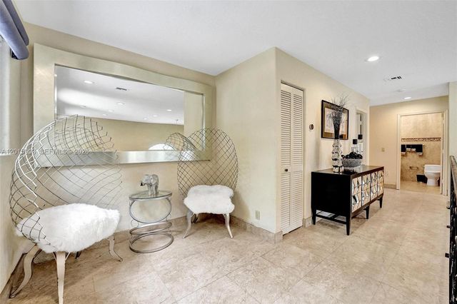 10403 Santiago St, Cooper City, FL 33026