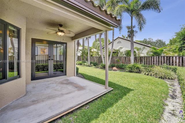 10403 Santiago St, Cooper City, FL 33026