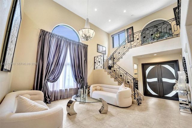 10403 Santiago St, Cooper City, FL 33026