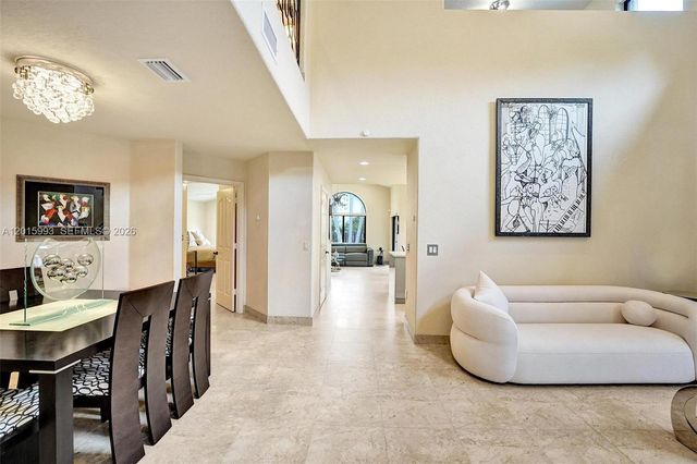 10403 Santiago St, Cooper City, FL 33026