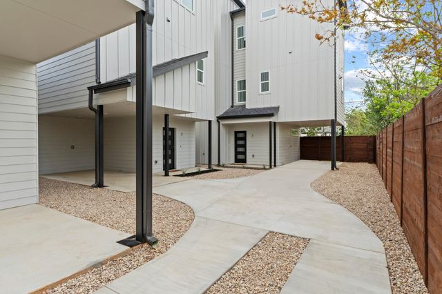 909 Calle Limon 3, Austin, TX 78702