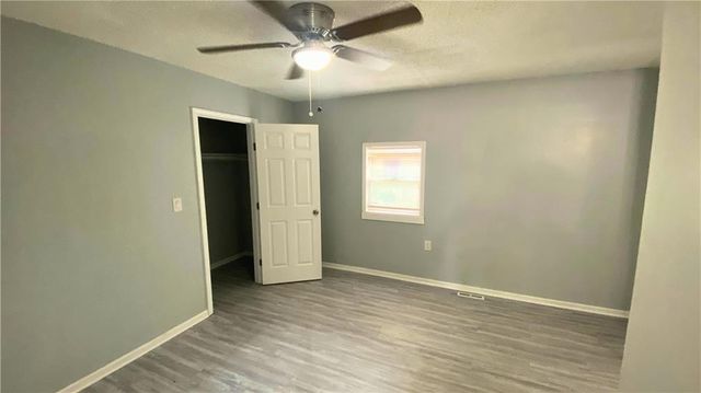 3503 E 25th Street, Kansas City, MO 64127