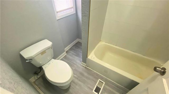 3503 E 25th Street, Kansas City, MO 64127