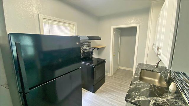 3503 E 25th Street, Kansas City, MO 64127
