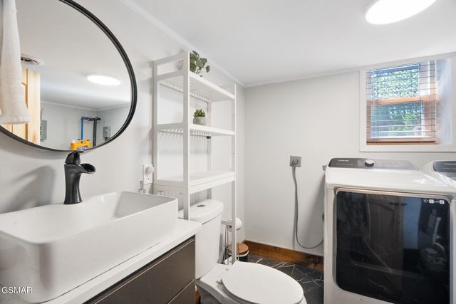 4020 Hitching Post Road, Pigeon Forge, TN 37863