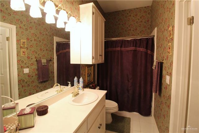 2404 Durango Drive, Mission, TX 78573