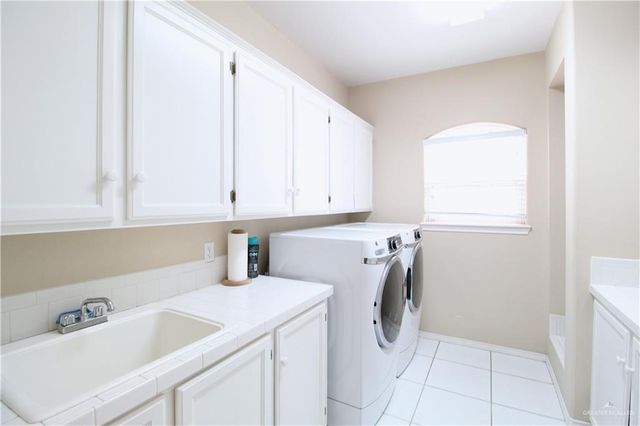 2404 Durango Drive, Mission, TX 78573