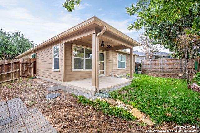 5132 Columbia, San Antonio, TX 78108