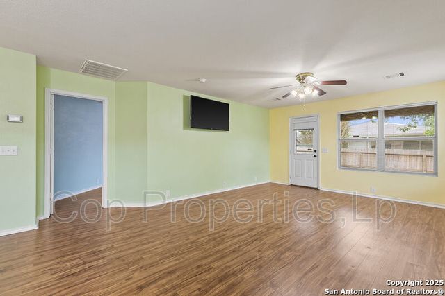 5132 Columbia, San Antonio, TX 78108