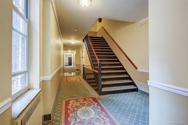 77-14 113th Street 2A, Forest Hills, NY 11375