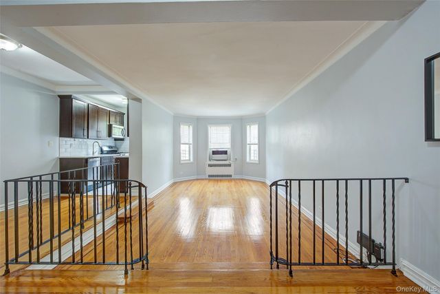 77-14 113th Street 2A, Forest Hills, NY 11375