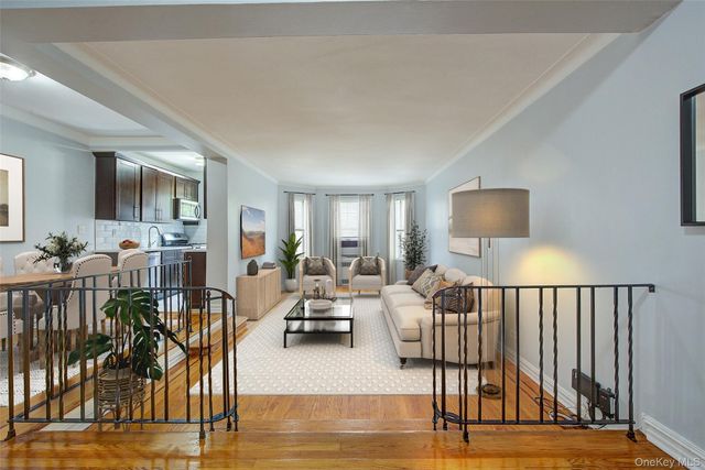 77-14 113th Street 2A, Forest Hills, NY 11375