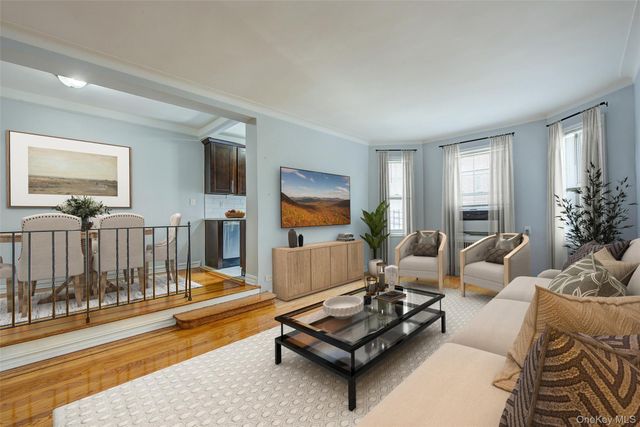 77-14 113th Street 2A, Forest Hills, NY 11375