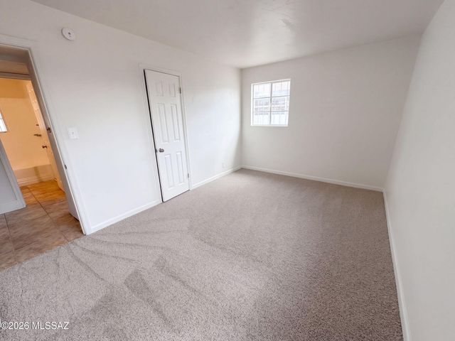 1621 S Bristol Avenue, Tucson, AZ 85713