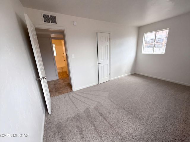 1621 S Bristol Avenue, Tucson, AZ 85713