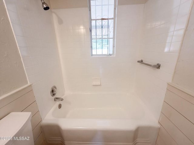 1621 S Bristol Avenue, Tucson, AZ 85713