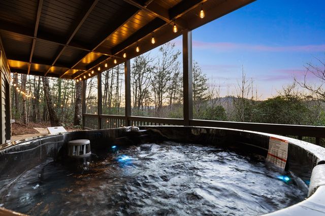 118 Lakota Lane, Mineral Bluff, GA 30559