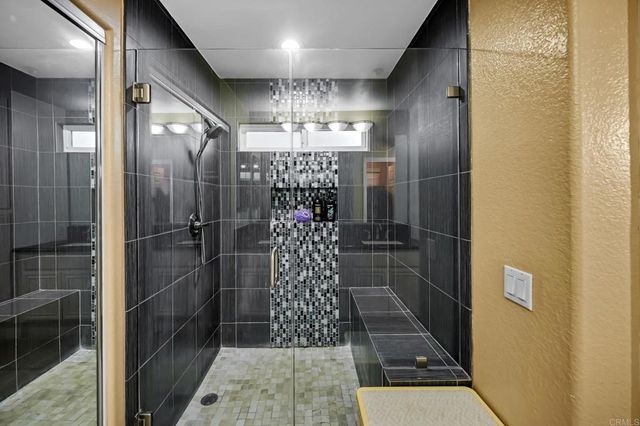1819 Fabled Waters Dr, Spring Valley, CA 91977