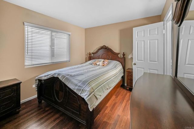 1819 Fabled Waters Dr, Spring Valley, CA 91977