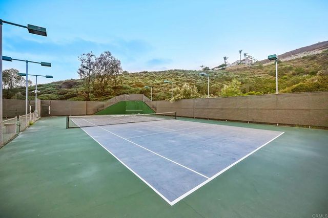 1819 Fabled Waters Dr, Spring Valley, CA 91977