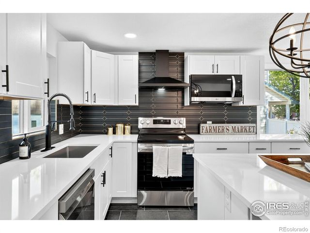 659 Colorado Avenue, Loveland, CO 80537