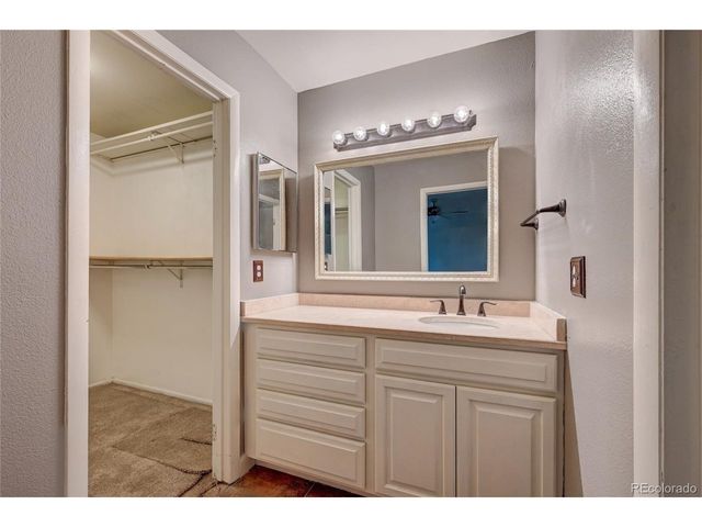2836 S Wheeling Way, Aurora, CO 80014